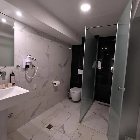 Alexandar Square Apartment