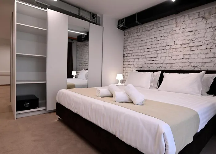 Apartment Alexandar Square