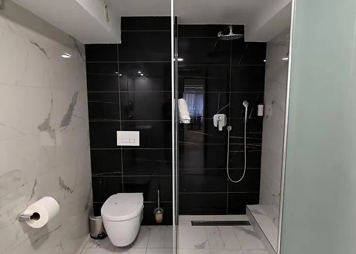 Alexandar Square Apartment *